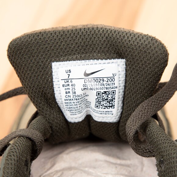 LIKE NEW Nike Air Max 90 Ballistic Neutral Olive - Picture 10 of 10